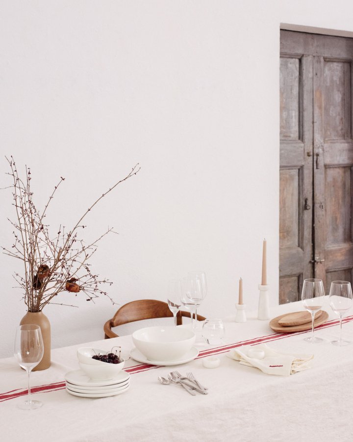 KAVE HOME Pahi stor skl, rund - hvit porselen (24)