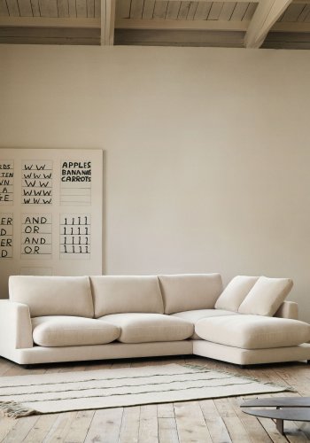 KAVE HOME Gala 4-seters sofa, med hyre sjeselong - beige stoff (300cm)