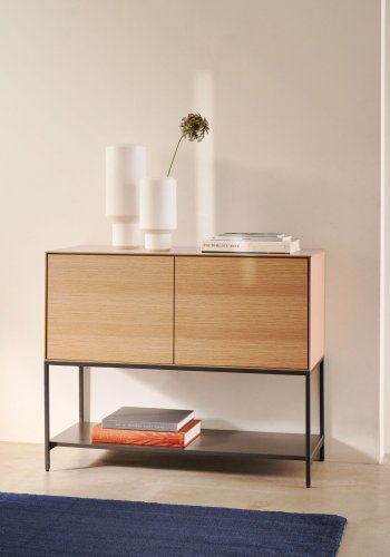 KAVE HOME Vedrana skjenk, m. 2 drer og 3 hyller - naturlig eikefiner og sort stl