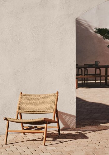 KAVE HOME Codolar lenestol, for inne og ute - naturlig syntetisk flettet og teak