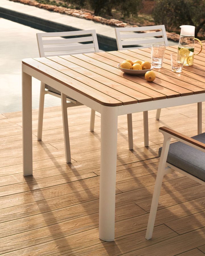 KAVE HOME Bona hagebord, rektangulrt - naturlig teak og hvit aluminium (200x100)