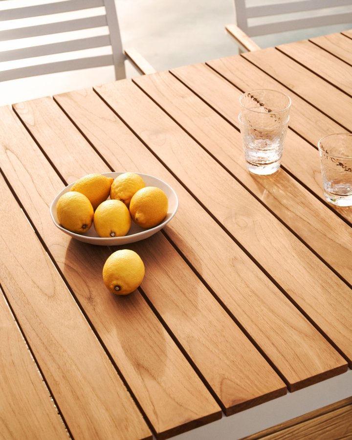 KAVE HOME Bona hagebord, rektangulrt - naturlig teak og hvit aluminium (200x100)