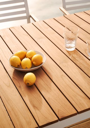 KAVE HOME Bona hagebord, rektangulrt - teak og hvit aluminium (160x90)