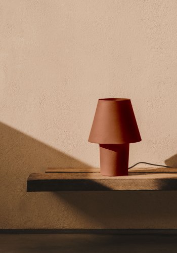 KAVE HOME Canapost bordlampe - terrakottametall