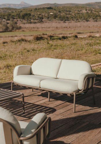 KAVE HOME Joncols 2-manns hagesofa, med beige puter - grnn aluminium