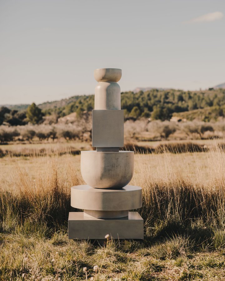 KAVE HOME Garbet salongbord, for innvendig og utvendig, rund - gr fibersement (80)