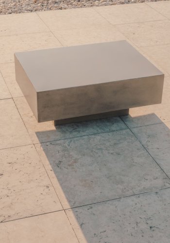 KAVE HOME Rustella hagebord. rektangulr - gr sement (80x60)