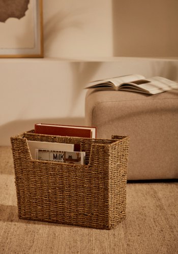 KAVE HOME Guixol magasinholder, m hndtak - naturlig polyrotting/rotting