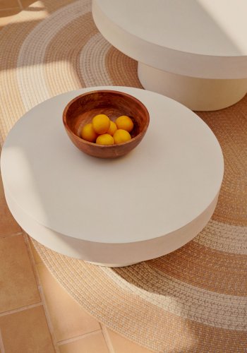 KAVE HOME Aiguablava salongbord, rundt - hvit sement (66)