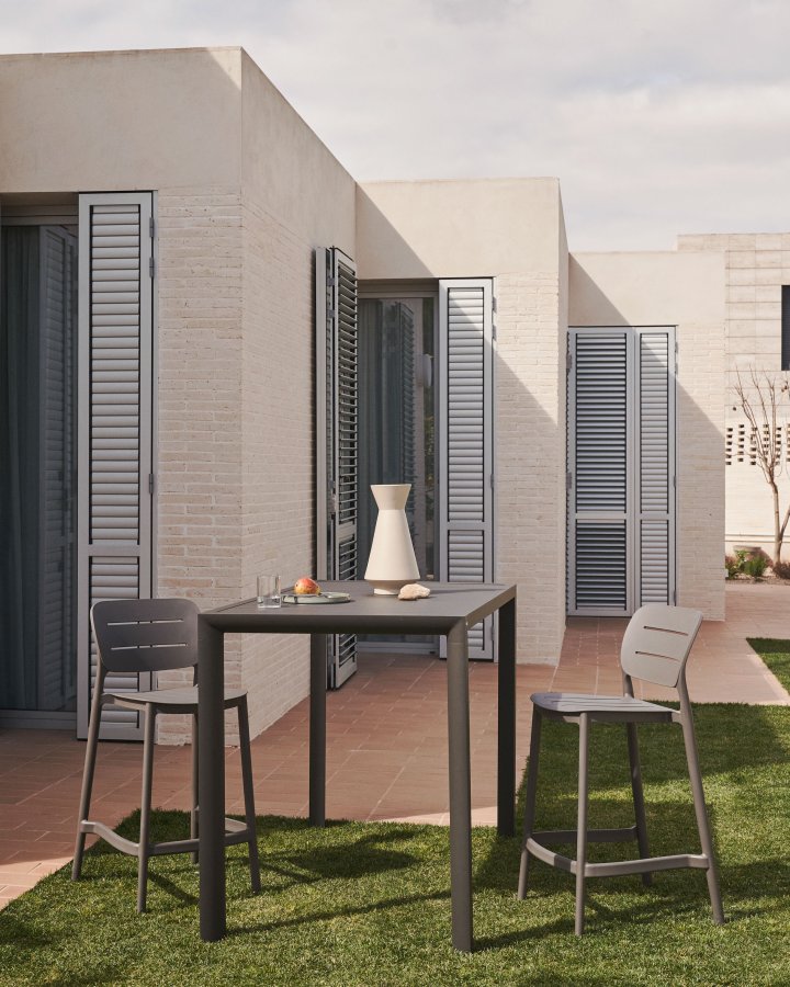 KAVE HOME Culip utendrs barbord, rektangulrt - gr aluminium (150x77)