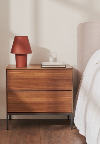 KAVE HOME Vedrana sidebord, m. 2 skuffer - brun valnttfiner og sort stl (60x40)