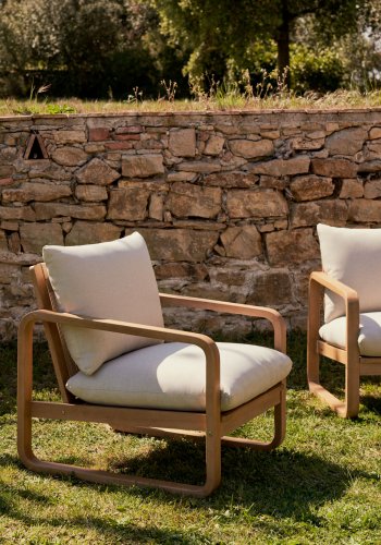 KAVE HOME Sacaleta utendrs lenestol, med armlener - eukalyptus tre