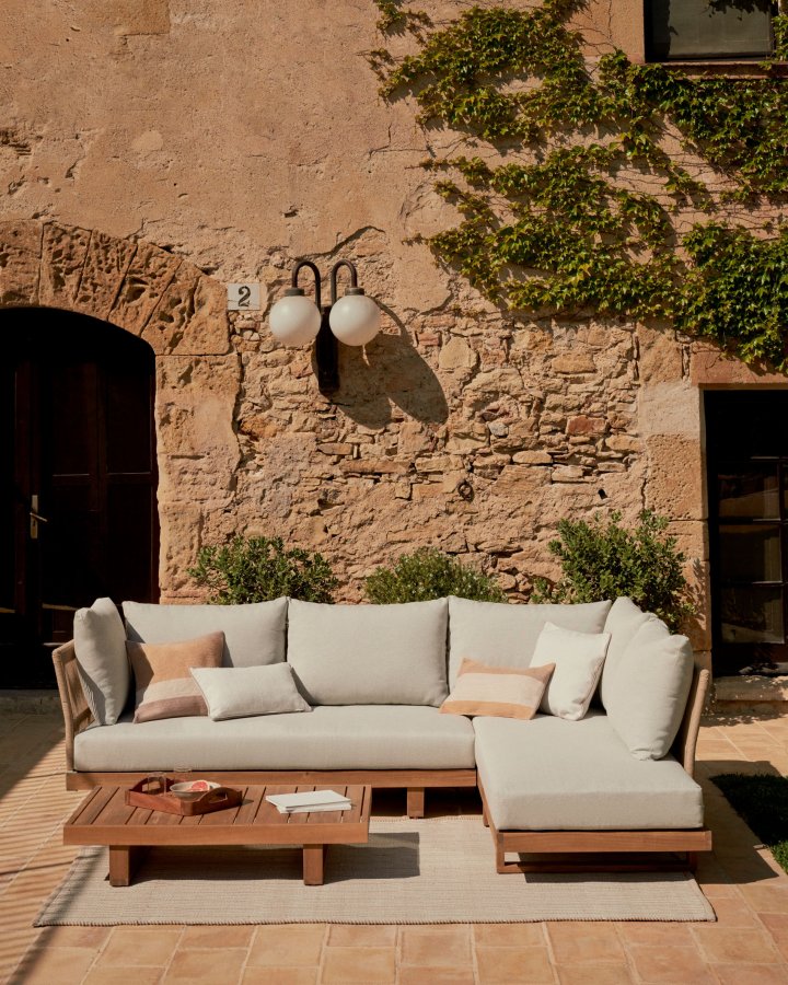 KAVE HOME Raco utendrs 5-manns hjrnesofa og salongbord - akasietre