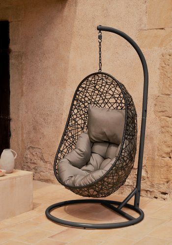 KAVE HOME Florina hengestol, med puter og mrkegr fot - naturlig polyrattan/rotting