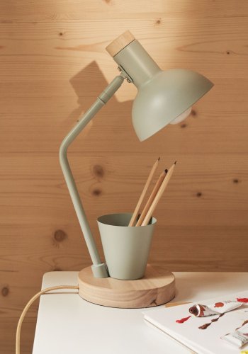 KAVE HOME Katia skrivebordslampe, med blyantholder - tre og grnt metall 