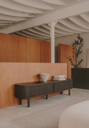 KAVE HOME Mailen TV-bord, m. 2 drer - mrk ask finer (200x40)