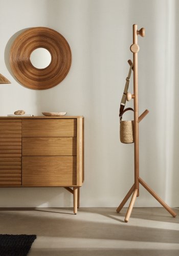 KAVE HOME Nadue klesstativ i heltre bk med naturlig finish 170 cm