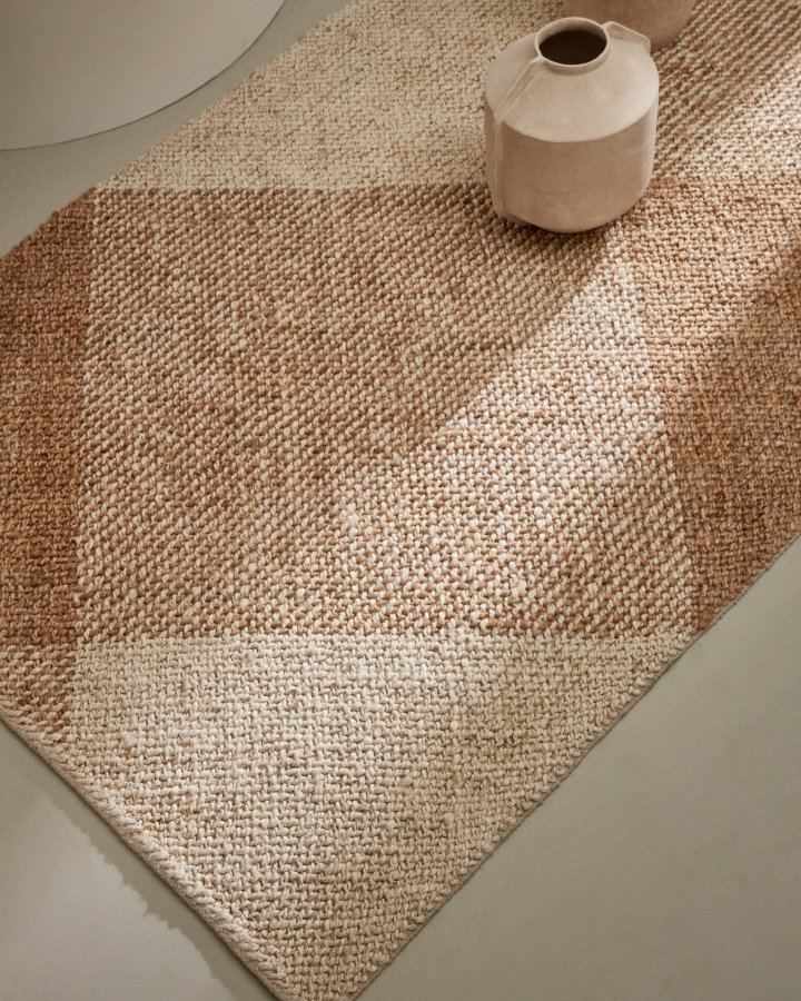 KAVE HOME Maelan rutete teppe i jute og bomull 160 x 230 cm