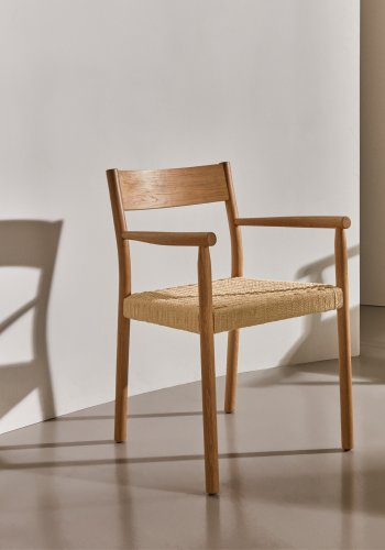 KAVE HOME Yalia spisebordstol, med armlener - tau og naturlig eik