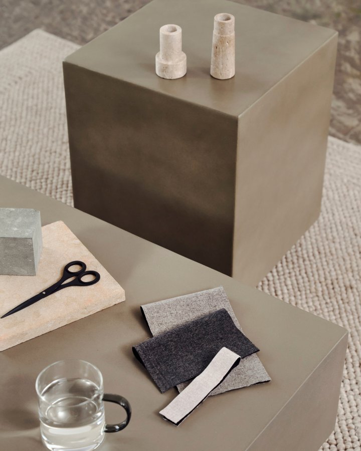 KAVE HOME Rustella utendrs sidebord, firkantet - gr sement 35x35)