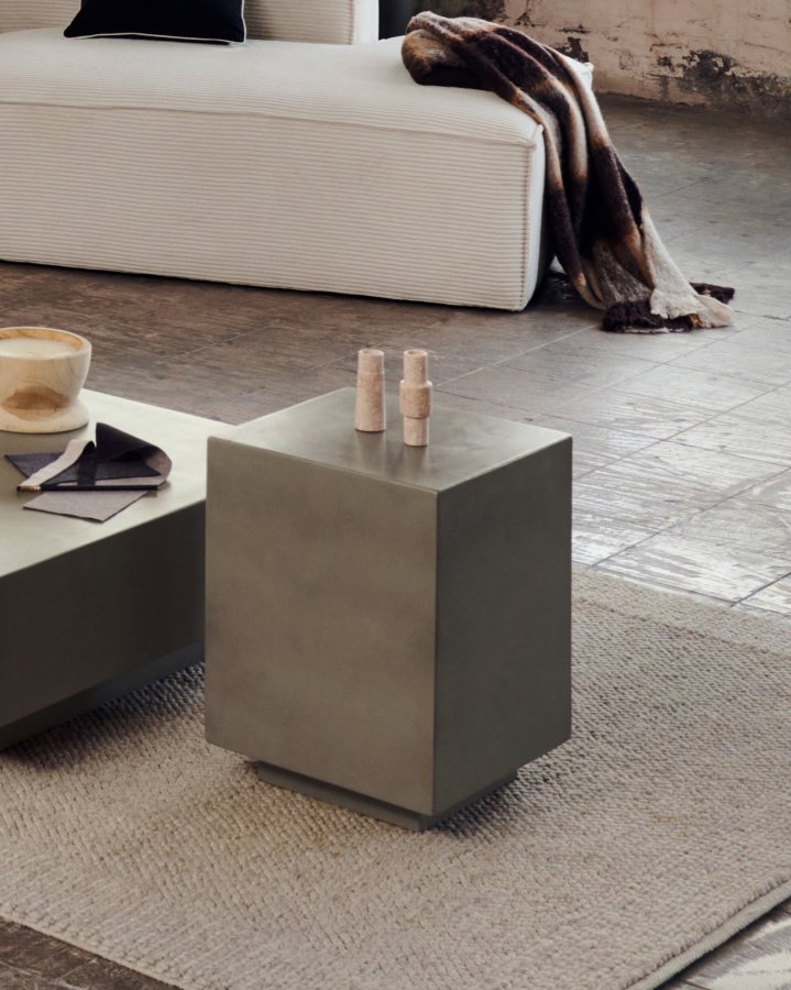 KAVE HOME Rustella utendrs sidebord, firkantet - gr sement 35x35)