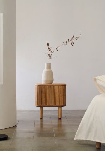 KAVE HOME Mailen nattbord, m. 2 skyvedrer - finér i naturlig ask (50x55)