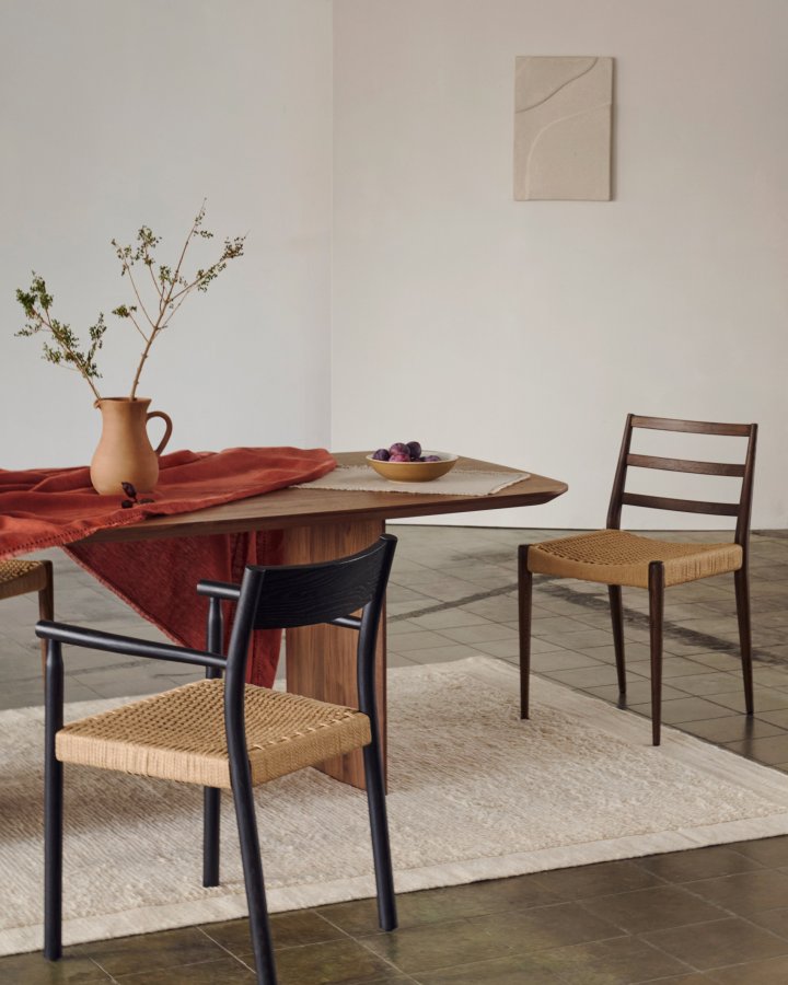 KAVE HOME Analy spisestuestol - eik i tau- og valnttfinish