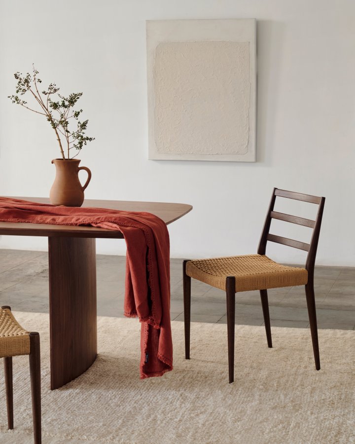 KAVE HOME Analy spisestuestol - eik i tau- og valnttfinish