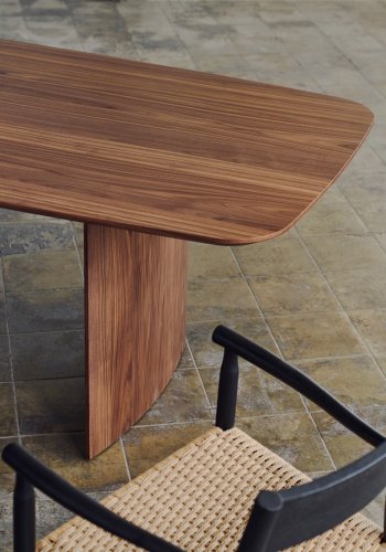 KAVE HOME Litto spisebord, rektangulrt - brun valnttfinish (200x100)