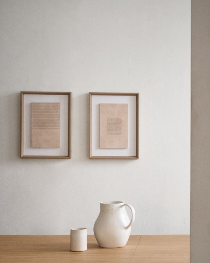 KAVE HOME Sormina-bilde med brune striper i midten 30 x 40 cm