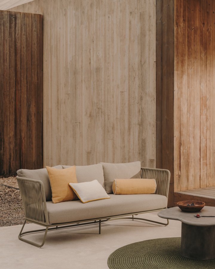 KAVE HOME Saconca 3-manns utendrs sofa - grnt tau og stl