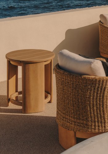 KAVE HOME Xoriguer utendrs sidebord, rundt - naturlig eukalyptustre (56)