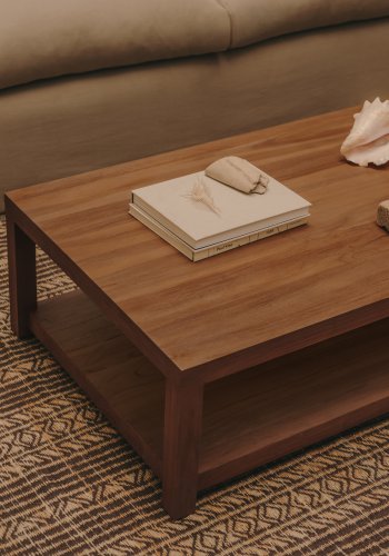 KAVE HOME Sashi sofabord, m. 1 hylle - naturlig teak (150x70)