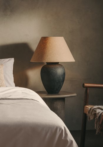 KAVE HOME Mercadal bordlampe, rund - svart keramikk (45)