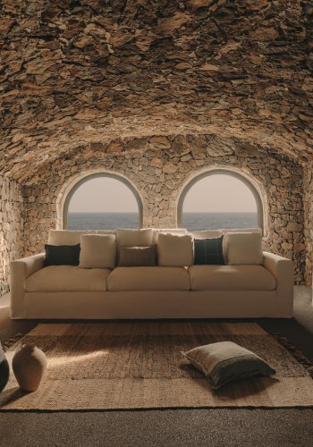 KAVE HOME Nora 4-manns sofa, med armlener og avtagbart trekk - taupe lin og bomull (B:340)