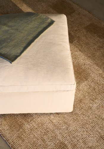 KAVE HOME Zenira fotsttte med avtakbart trekk og beige pute i bomull og lin, 90 x 90 cm