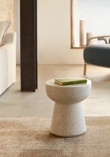 KAVE HOME Pada utendrs sidebord, rundt - hvit terrazzosement (40)