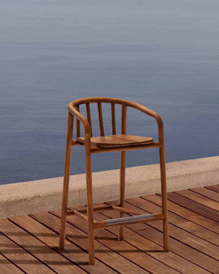 KAVE HOME Turqueta utekrakk laget av FSC 100 % heltre teak, hyde 65 cm