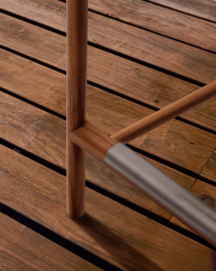 KAVE HOME Turqueta utekrakk laget av FSC 100 % heltre teak, hyde 65 cm