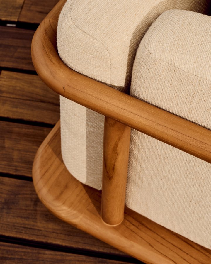 KAVE HOME Turqueta utendrs lenestol, med armlener - naturlig teak