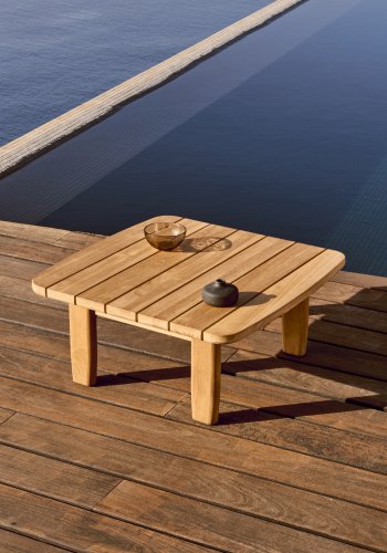 KAVE HOME Tirant sidebord, firkantet - naturlig teak (70x70)