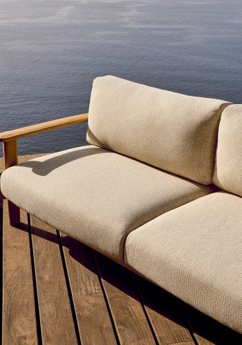 KAVE HOME Tirant 3-manns sofa - naturlig teak (212cm)