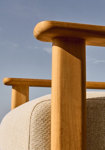 KAVE HOME Tirant lenestol, med armlener naturlig teak