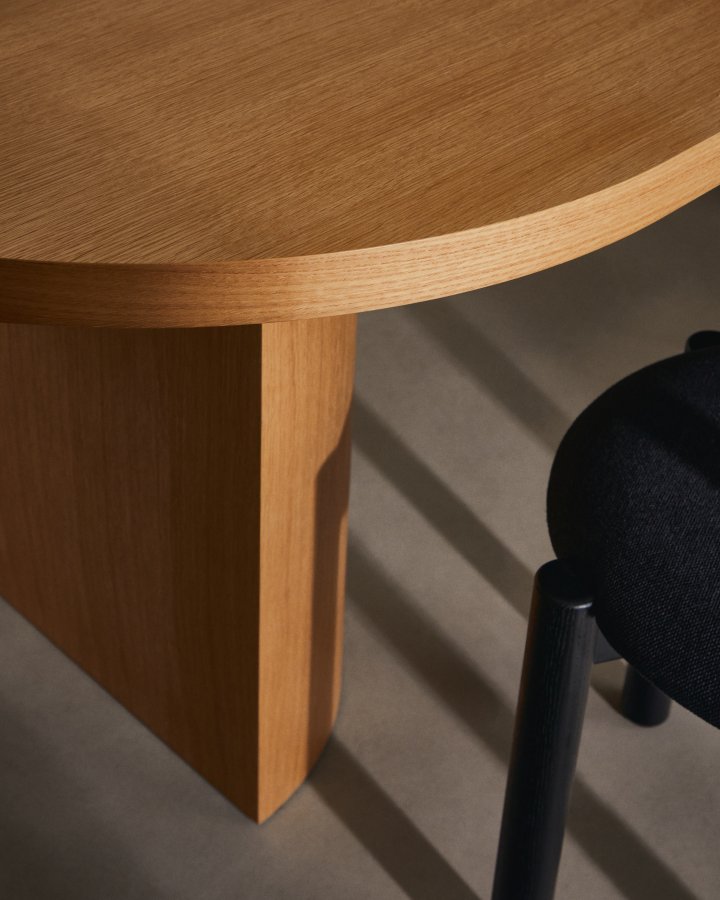 KAVE HOME Nealy-bord med eikefiner i naturlig utfrelse, 200 x 100 cm