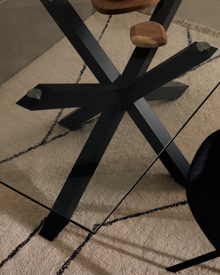 KAVE HOME Arya spisebord - klart glass og sort stl (160x90)