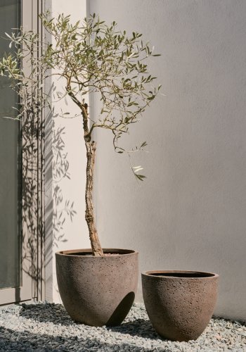 KAVE HOME Serili utepotter, runde - mrkegr sement og glassfiber (sett med 2)