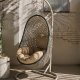 KAVE HOME Cira hengestol, med puter og stativ - polyester, flerfarget polyrattan og stl