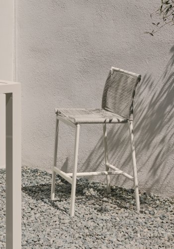 KAVE HOME Culip utendrs barkrakk, med ryggsttte og fotsttte, stablebar - tau og hvit aluminium