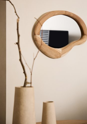 KAVE HOME Selem veggspeil, organisk - speilglass og naturlig mungurtre (68x44)