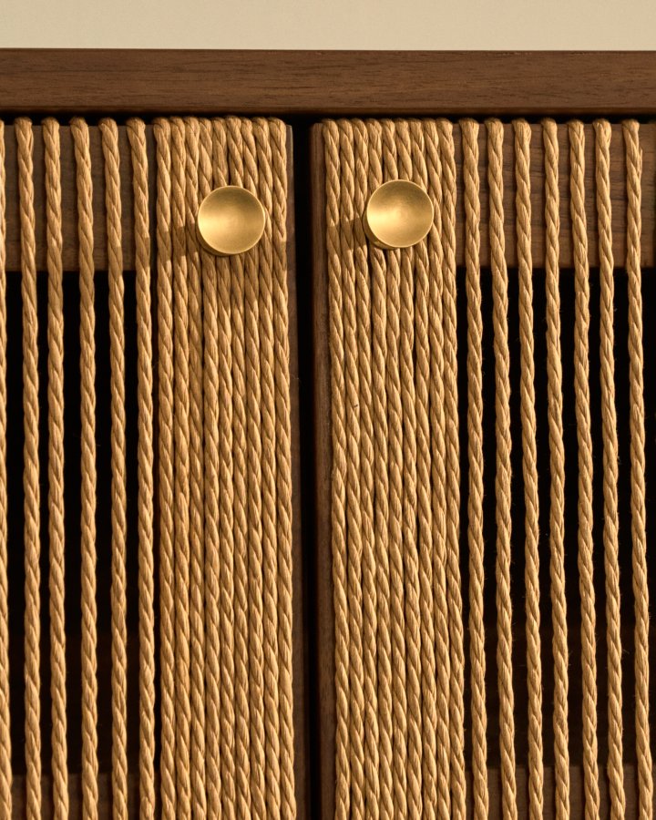 KAVE HOME Elan TV-bord, m. 3 drer og 1 hylle - naturlig tau, finer og valntttre (200x50) 